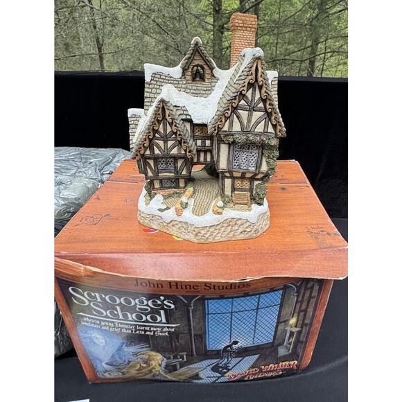 Scrooge's School David Winter Cottages John Hine Studios 1992 W Box And Inserts! - Picture 1 of 12